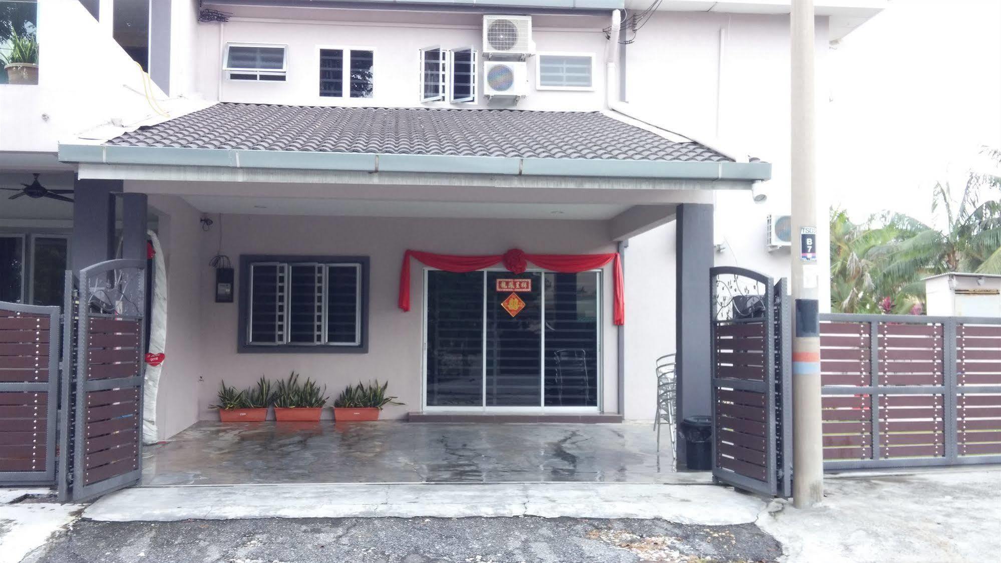 Bercham Vacation House Ipoh Exterior photo
